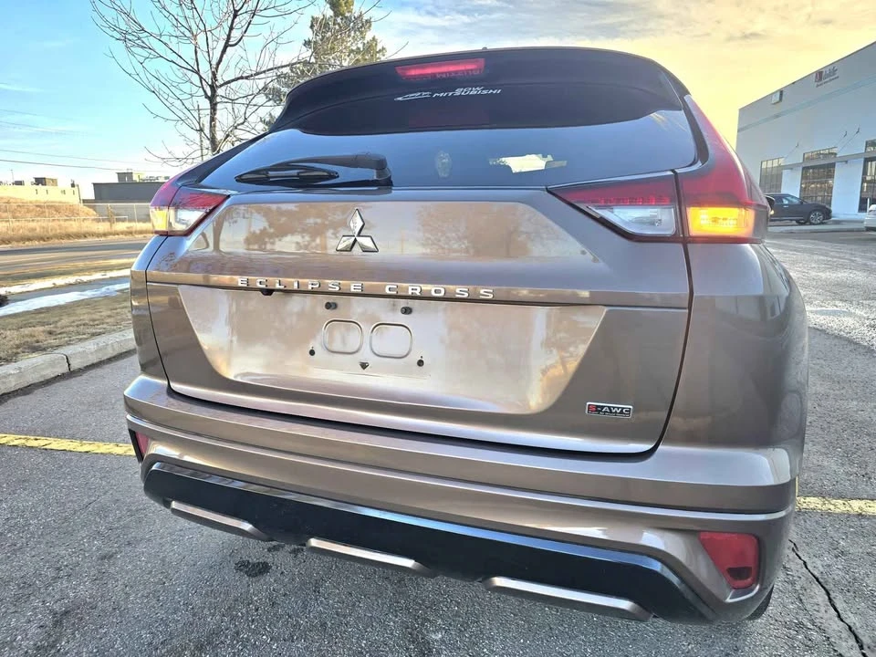 2022 Mitsubishi Eclipse Cross - Image 7 of 20