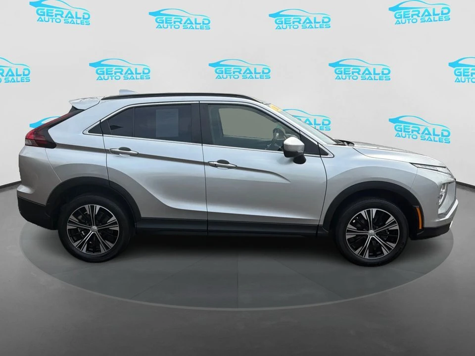 2022 Mitsubishi Eclipse Cross - Image 5 of 20