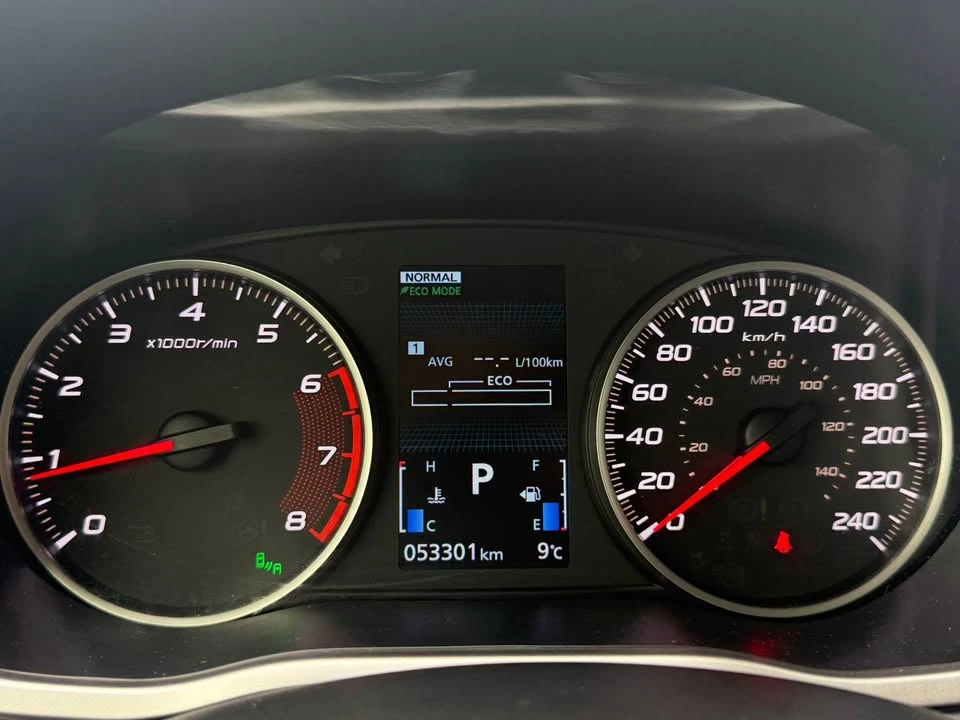 2022 Mitsubishi Eclipse Cross - Image 10 of 19