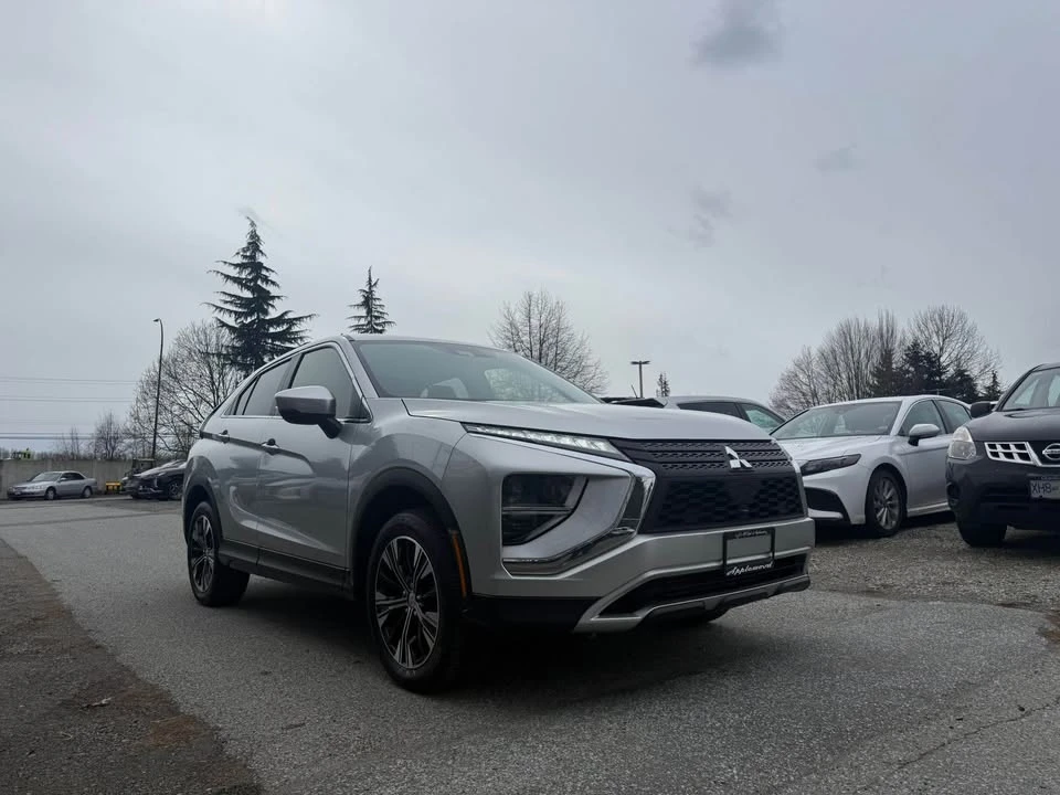 2022 Mitsubishi Eclipse Cross - Image 7 of 19