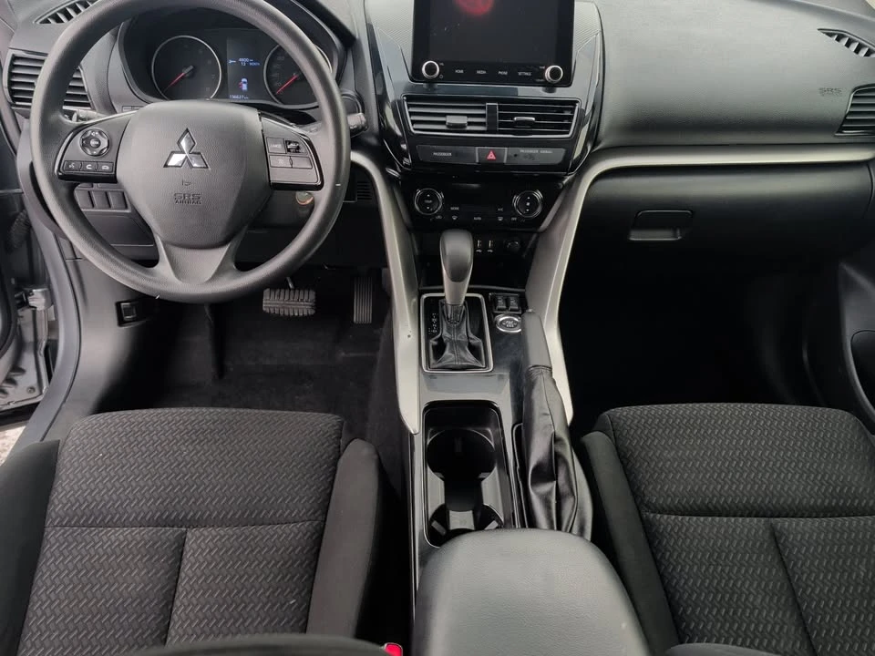 2022 Mitsubishi Eclipse Cross - Image 7 of 11