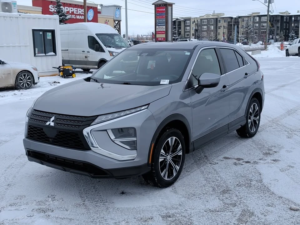 2022 Mitsubishi Eclipse Cross - Image 2 of 11