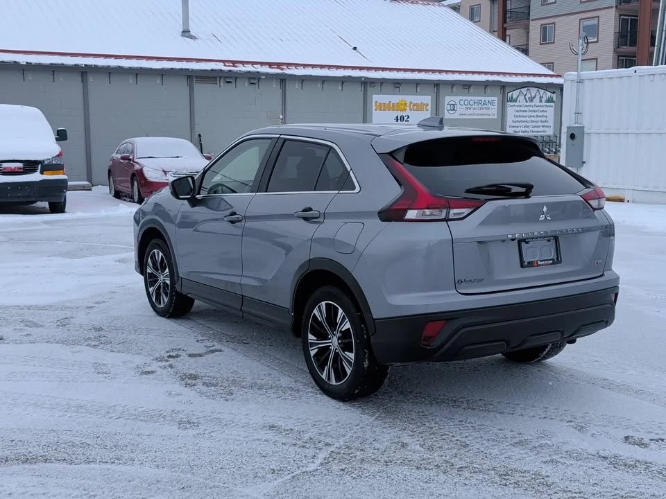 2022 Mitsubishi Eclipse Cross - Image 3 of 13