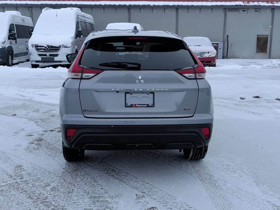 2022 Mitsubishi Eclipse Cross - Image 4 of 13