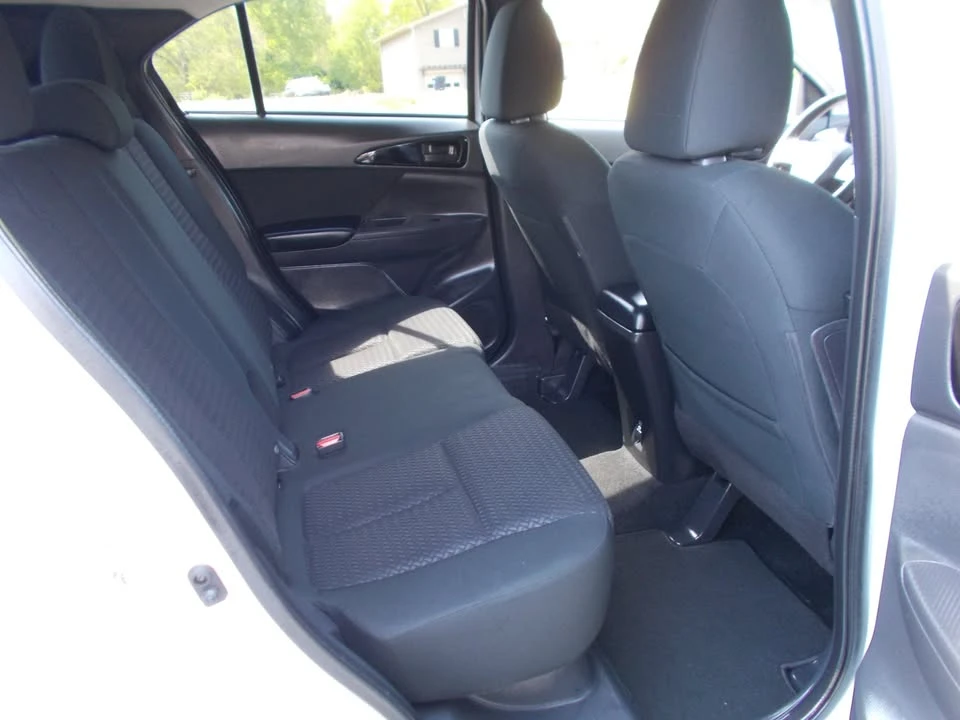 2022 Mitsubishi Eclipse Cross - Image 16 of 20