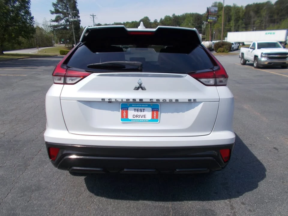 2022 Mitsubishi Eclipse Cross - Image 12 of 20