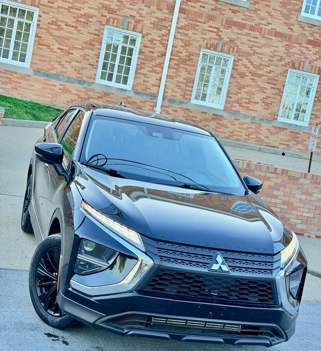 2022 Mitsubishi Eclipse Cross - Image 18 of 20