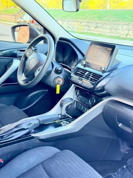 2022 Mitsubishi Eclipse Cross - Image 19 of 20
