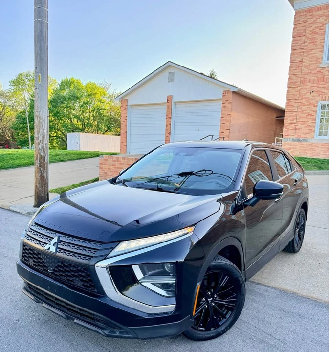 2022 Mitsubishi Eclipse Cross - Image 17 of 20