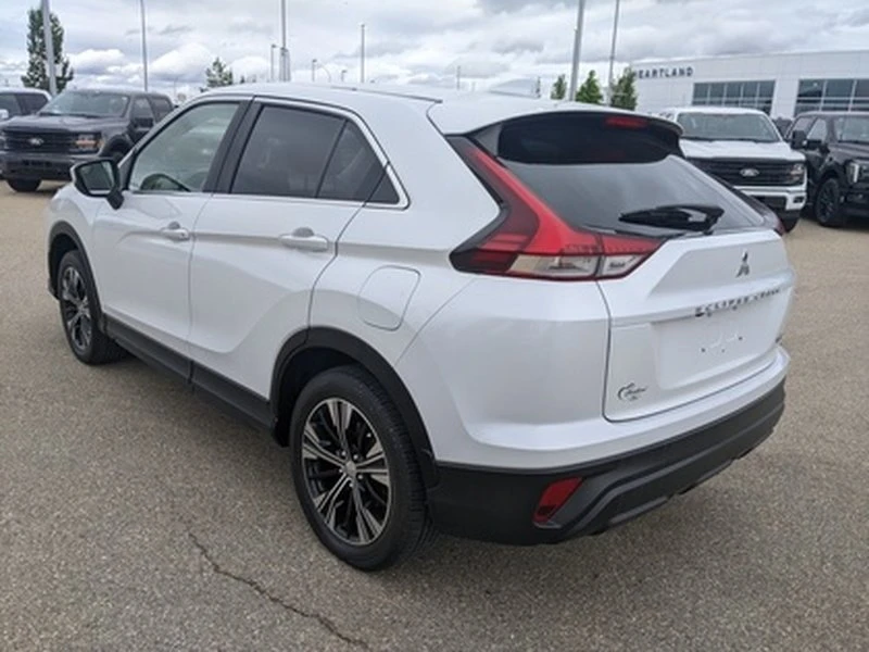 2022 Mitsubishi Eclipse Cross - Image 6 of 18