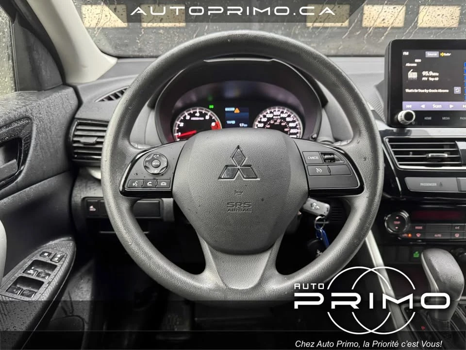 2022 Mitsubishi Eclipse Cross - Image 16 of 20
