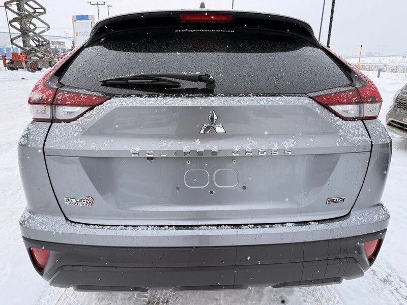2022 Mitsubishi Eclipse Cross - Image 5 of 16