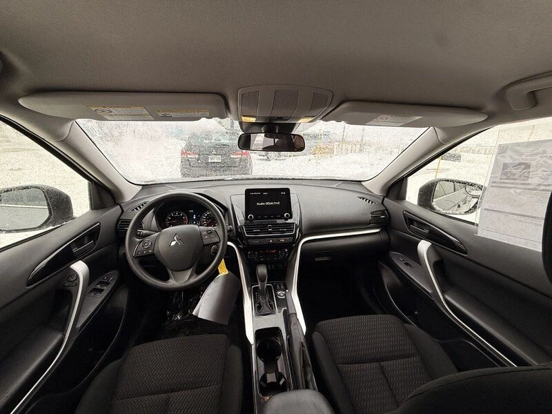 2022 Mitsubishi Eclipse Cross - Image 9 of 16