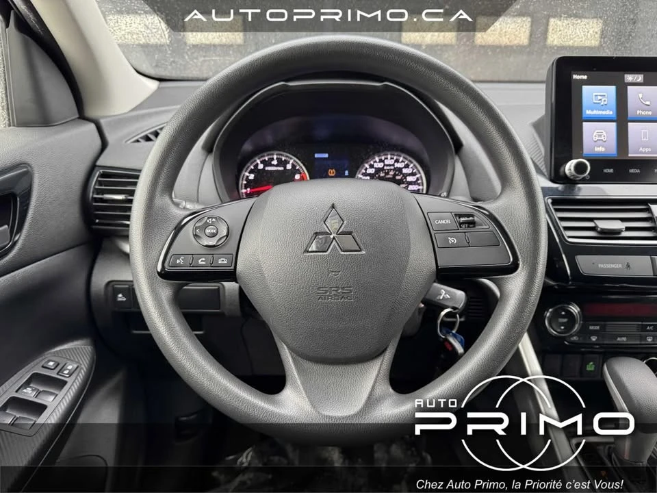 2022 Mitsubishi Eclipse Cross - Image 16 of 20