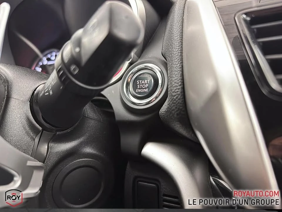 2022 Mitsubishi Eclipse Cross - Image 15 of 20