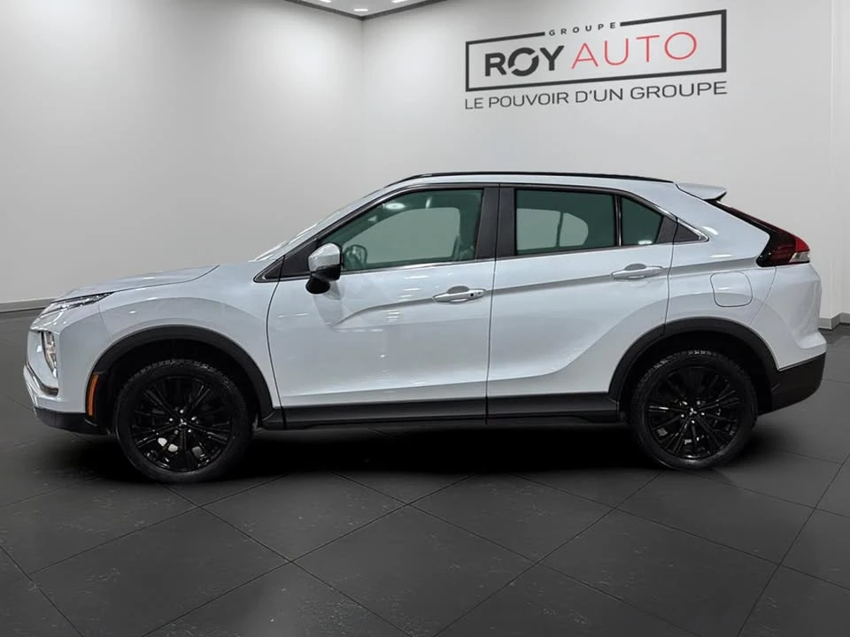 2022 Mitsubishi Eclipse Cross - Image 6 of 20