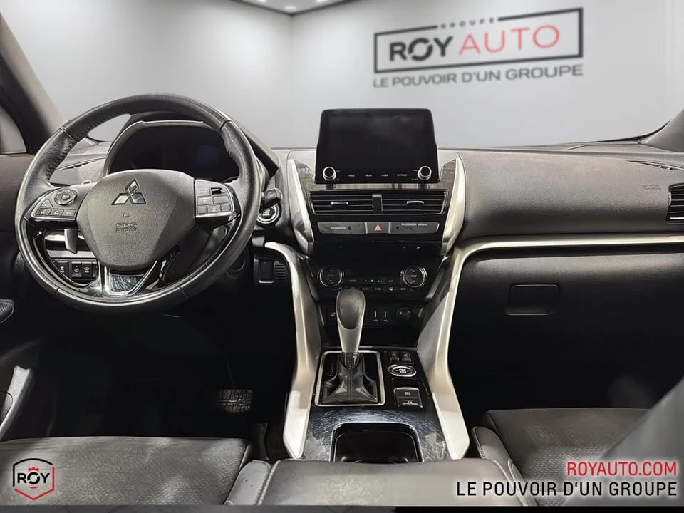 2022 Mitsubishi Eclipse Cross - Image 9 of 20