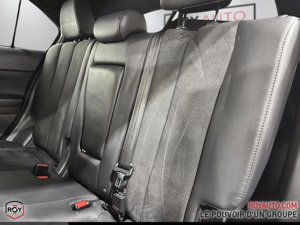 2022 Mitsubishi Eclipse Cross - Image 8 of 20