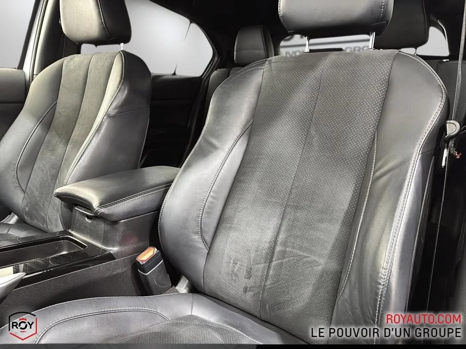 2022 Mitsubishi Eclipse Cross - Image 7 of 20