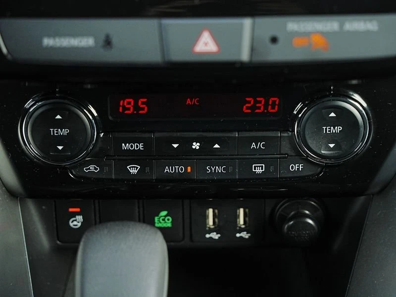 2022 Mitsubishi Eclipse Cross - Image 18 of 19