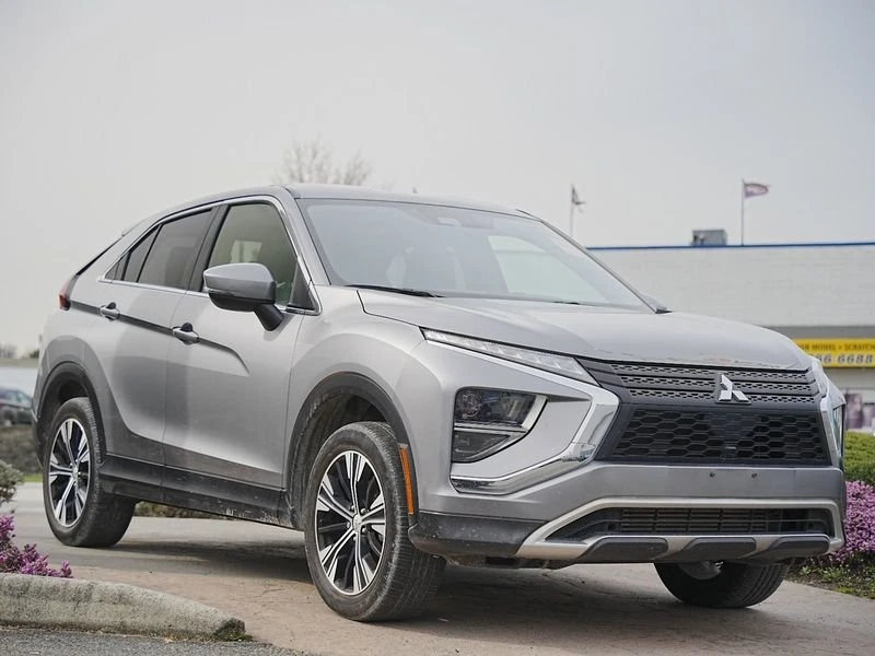 2022 Mitsubishi Eclipse Cross - Image 4 of 19