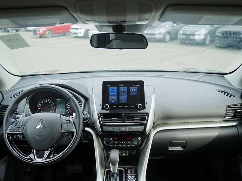 2022 Mitsubishi Eclipse Cross - Image 10 of 19