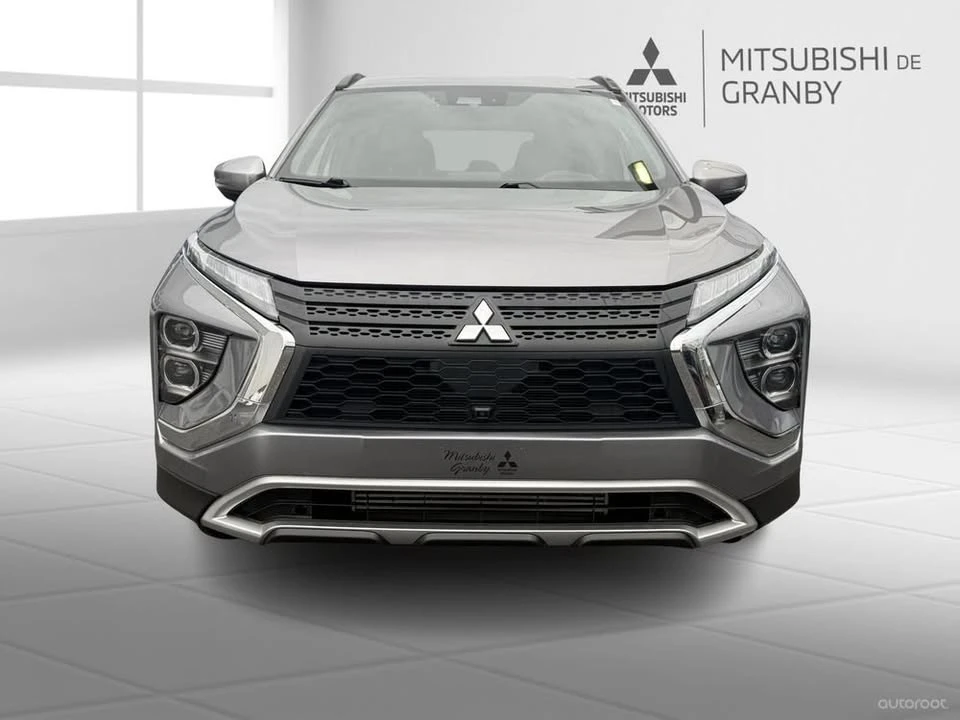 2022 Mitsubishi Eclipse Cross - Image 3 of 10