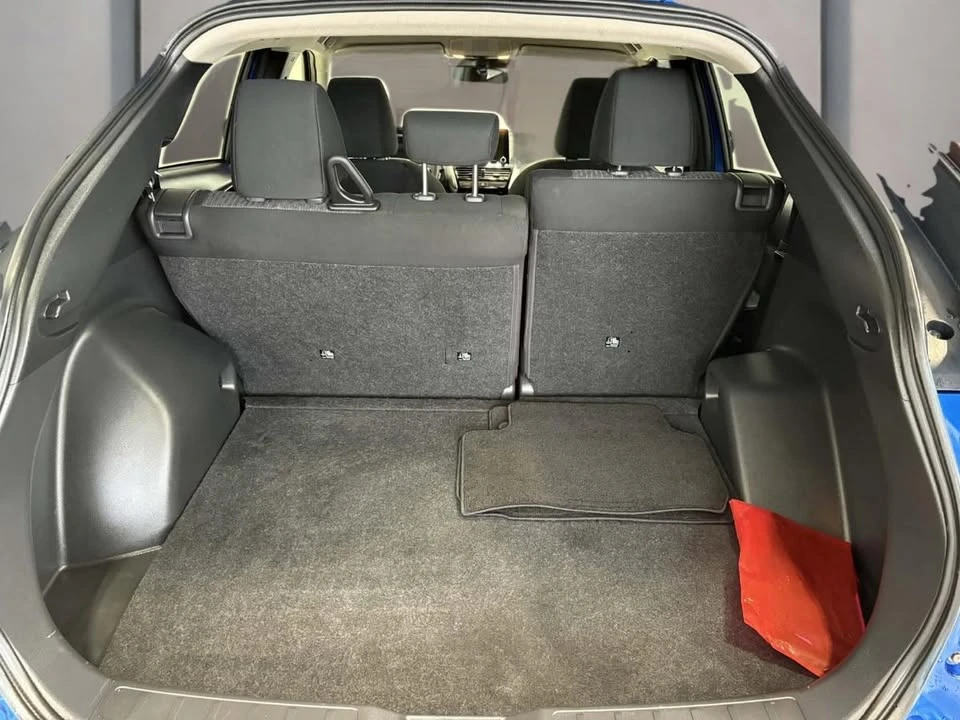 2022 Mitsubishi Eclipse Cross - Image 13 of 15