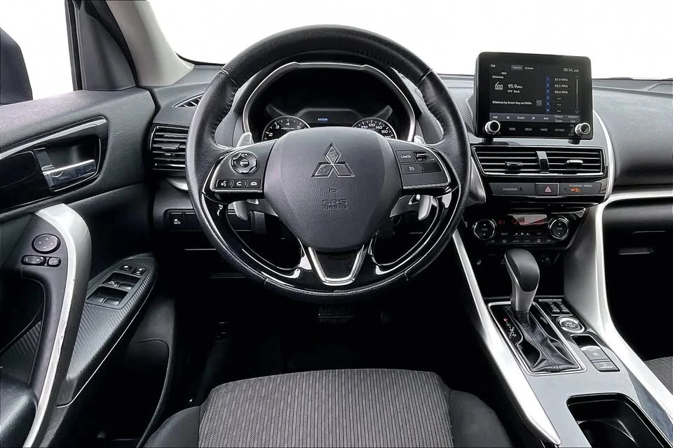 2022 Mitsubishi Eclipse Cross - Image 3 of 10
