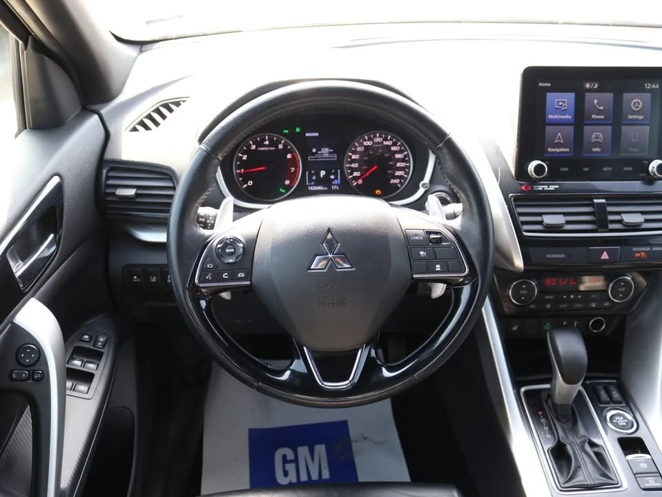 2022 Mitsubishi Eclipse Cross - Image 8 of 9