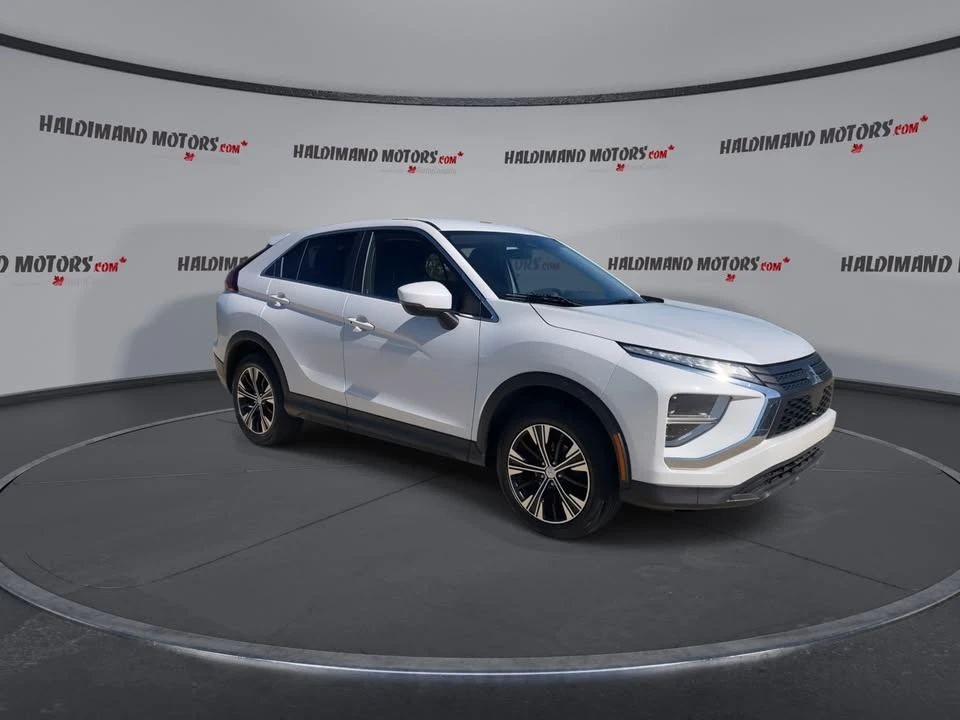 2022 Mitsubishi Eclipse Cross - Image 2 of 20