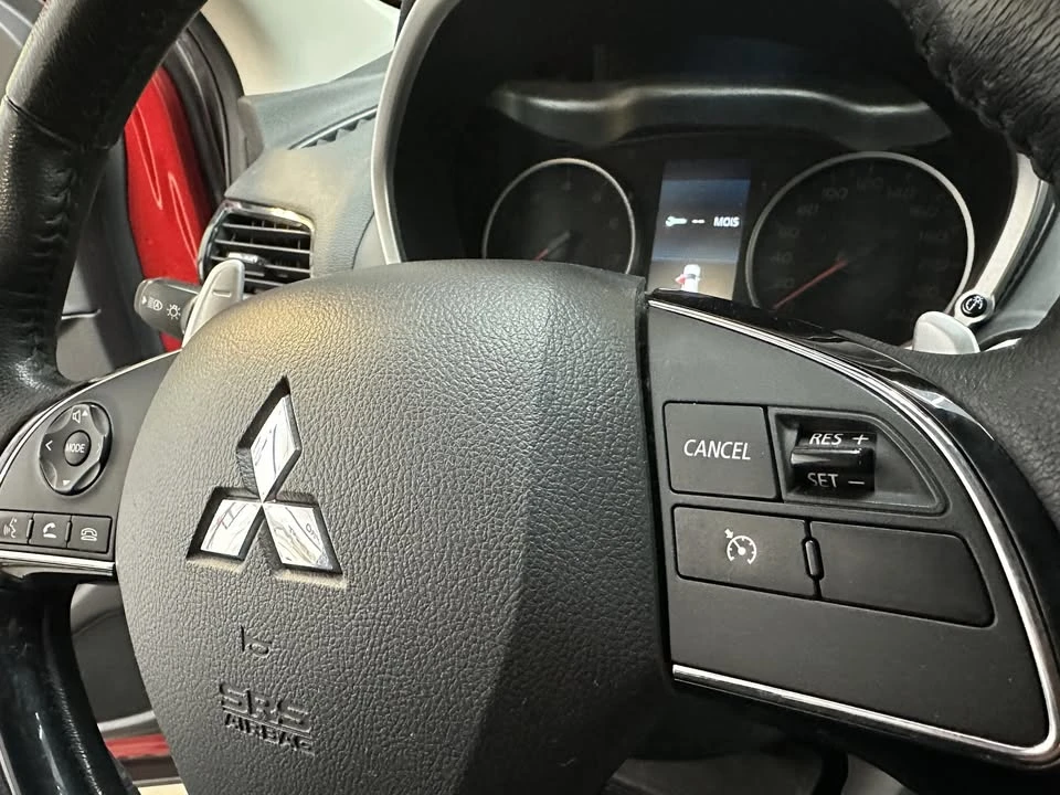 2022 Mitsubishi Eclipse Cross - Image 3 of 20