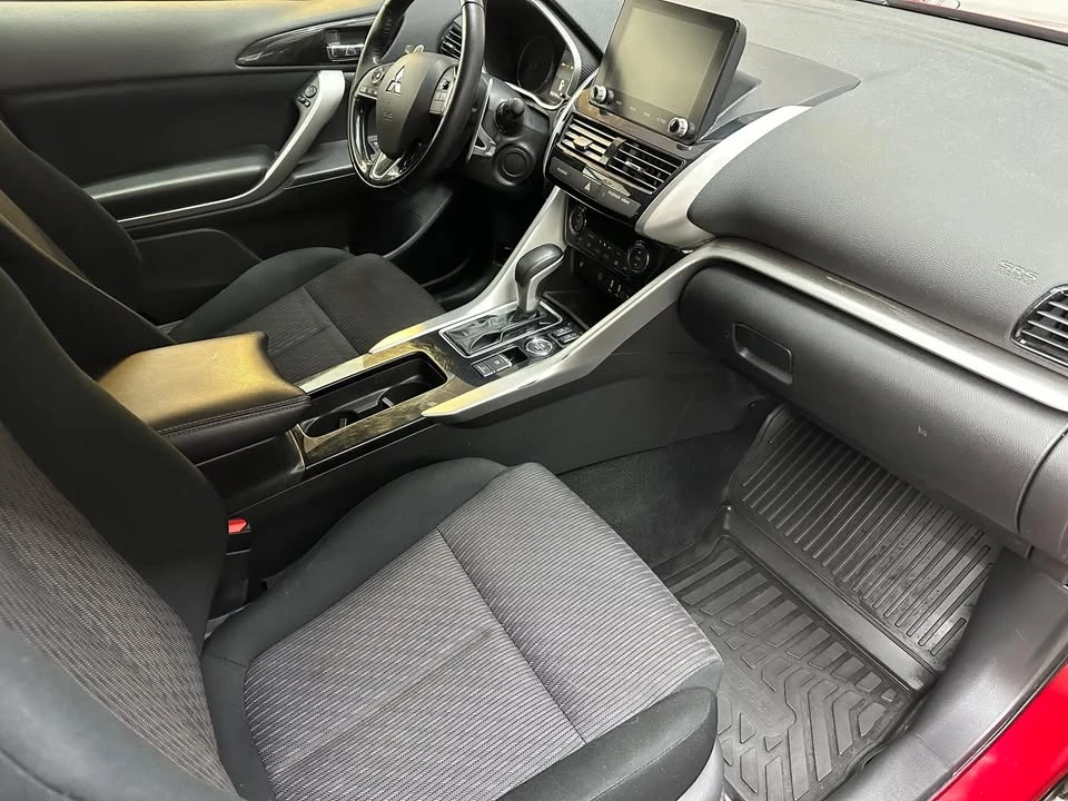 2022 Mitsubishi Eclipse Cross - Image 14 of 20