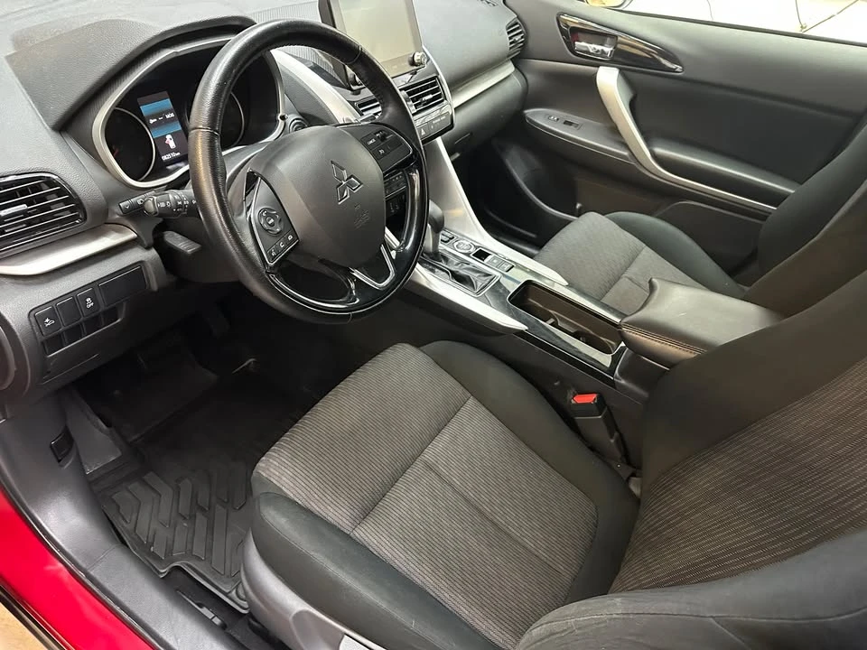 2022 Mitsubishi Eclipse Cross - Image 9 of 20