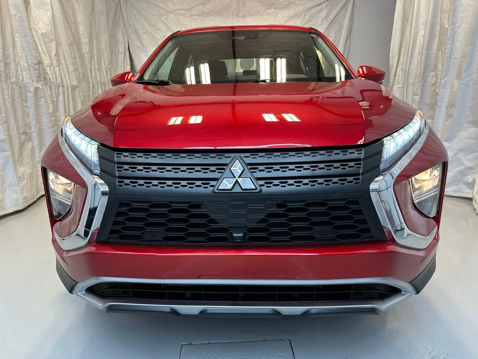 2022 Mitsubishi Eclipse Cross - Image 18 of 20