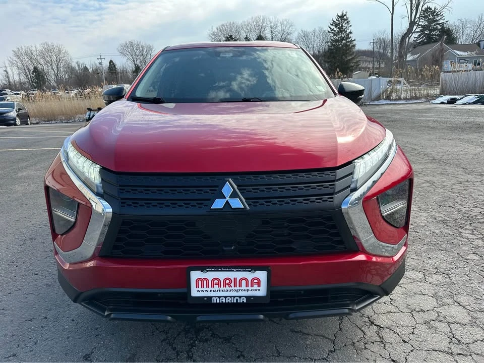 2022 Mitsubishi Eclipse Cross - Image 5 of 11