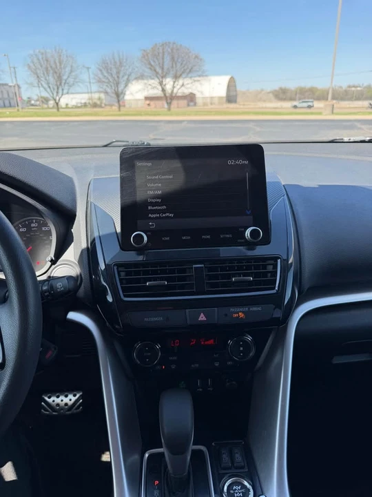 2022 Mitsubishi Eclipse Cross - Image 8 of 9