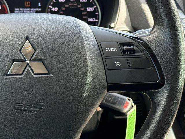 2022 Mitsubishi Eclipse Cross - Image 6 of 18