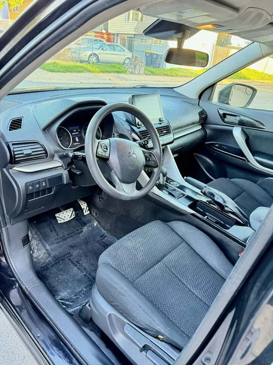 2022 Mitsubishi Eclipse Cross - Image 6 of 20