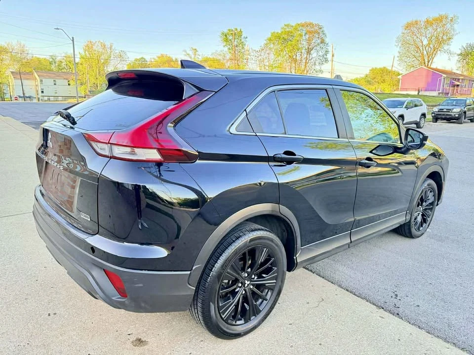2022 Mitsubishi Eclipse Cross - Image 18 of 20