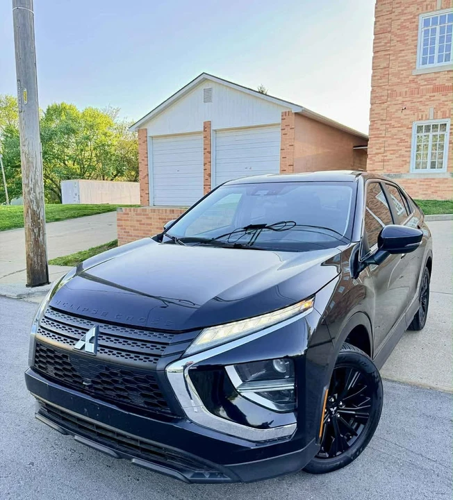 2022 Mitsubishi Eclipse Cross - Image 13 of 20