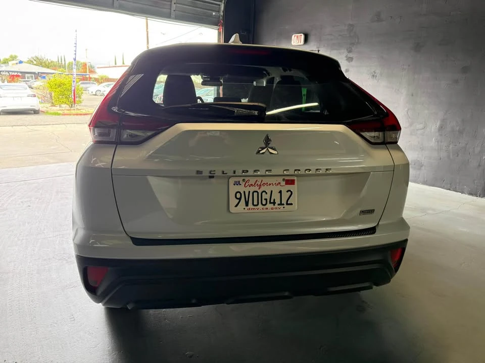 2022 Mitsubishi Eclipse Cross - Image 5 of 12