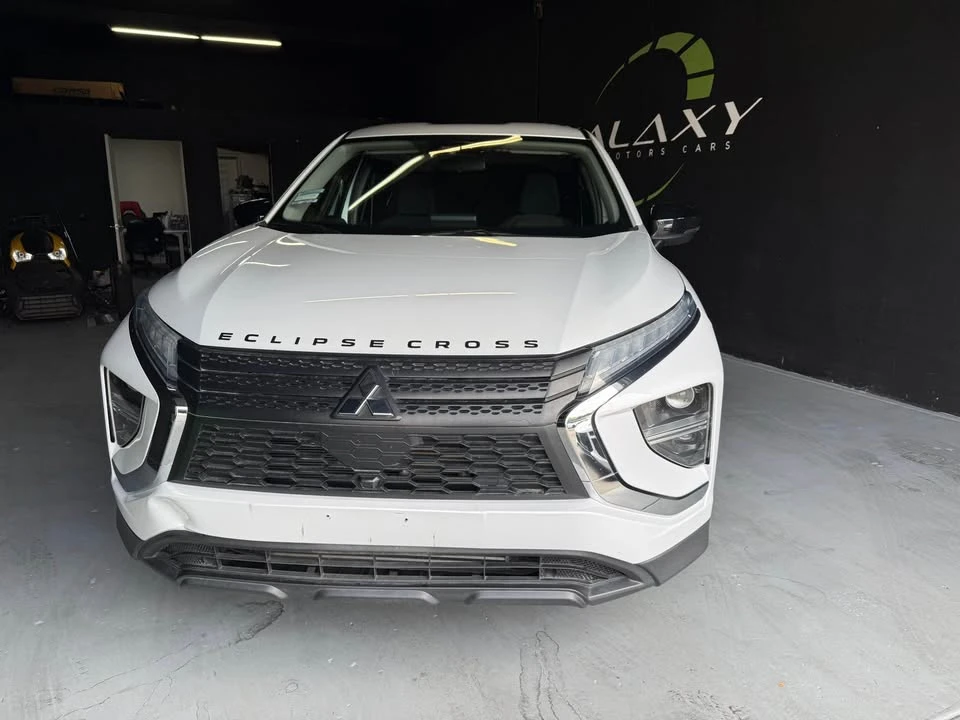 2022 Mitsubishi Eclipse Cross - Image 2 of 12