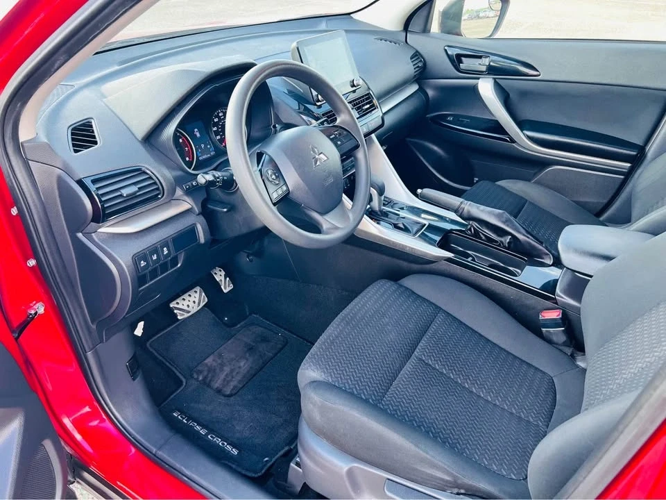 2022 Mitsubishi Eclipse Cross - Image 8 of 10