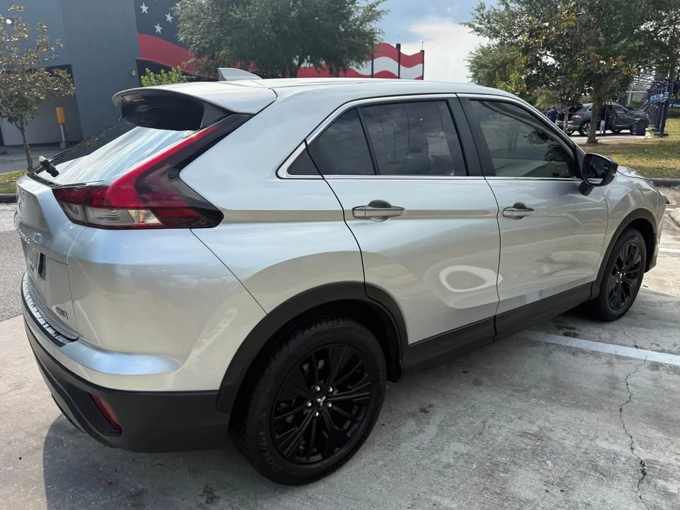 2022 Mitsubishi Eclipse Cross - Image 9 of 13