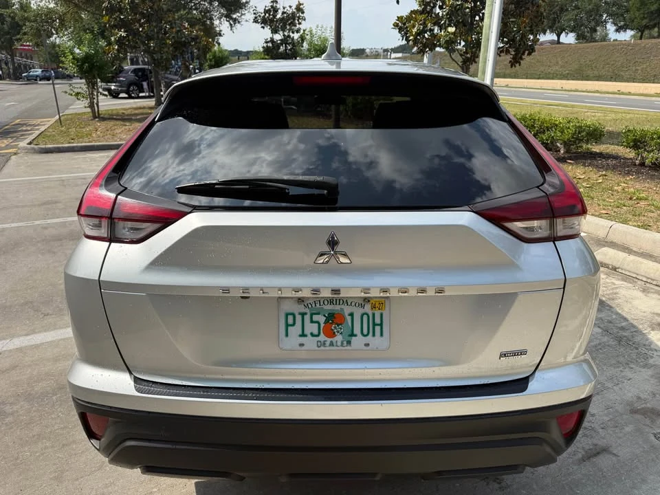 2022 Mitsubishi Eclipse Cross - Image 6 of 13