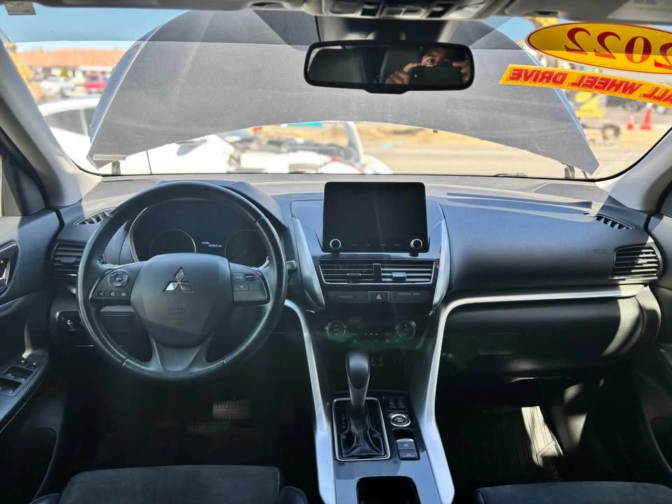 2022 Mitsubishi Eclipse Cross - Image 6 of 11