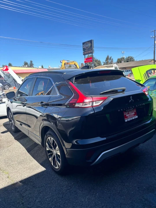 2022 Mitsubishi Eclipse Cross - Image 10 of 11