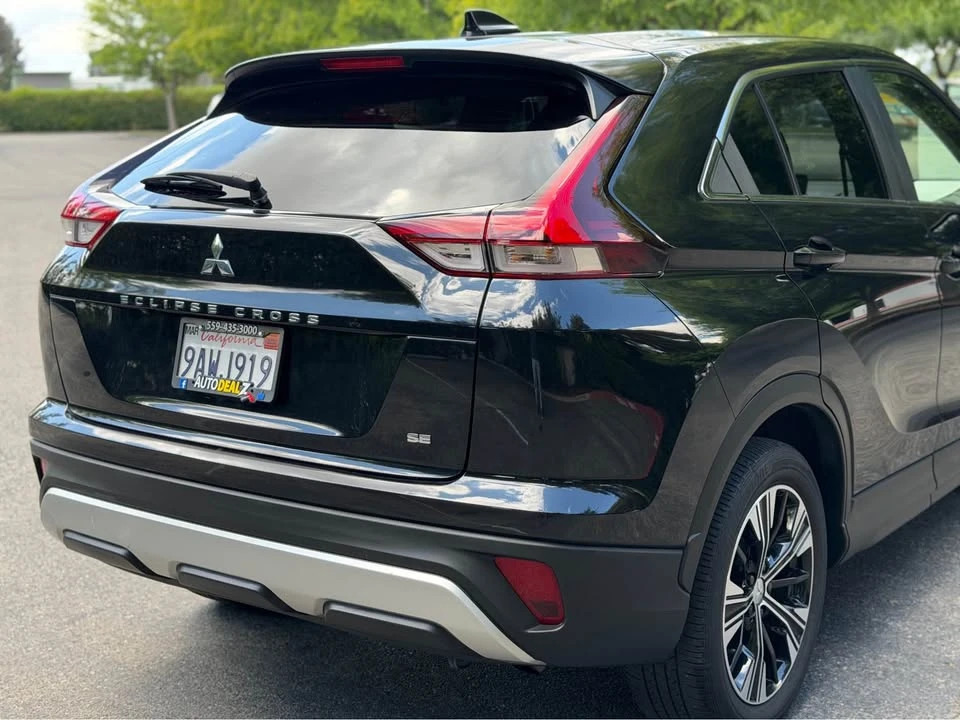 2022 Mitsubishi Eclipse Cross - Image 7 of 13