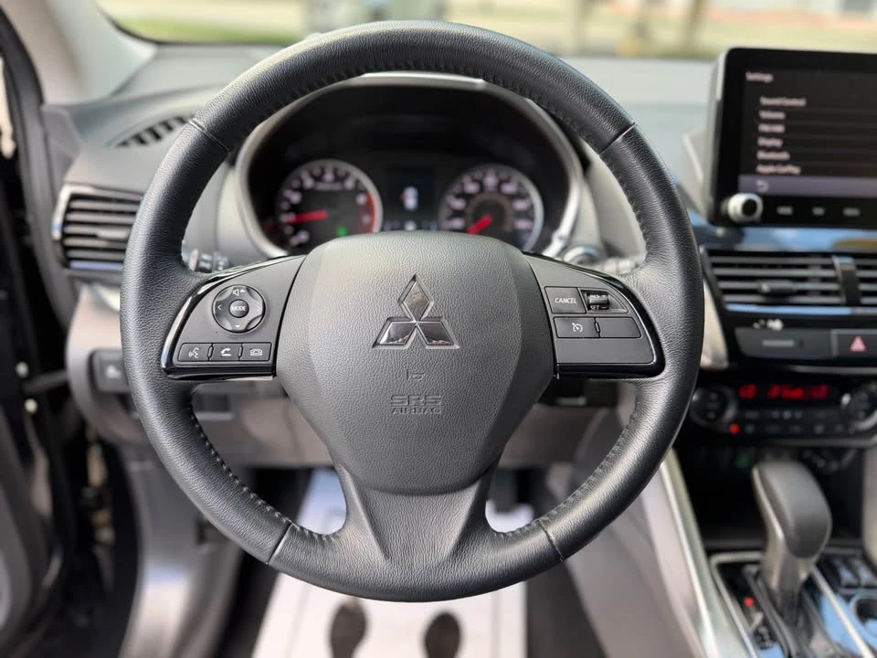 2022 Mitsubishi Eclipse Cross - Image 11 of 13
